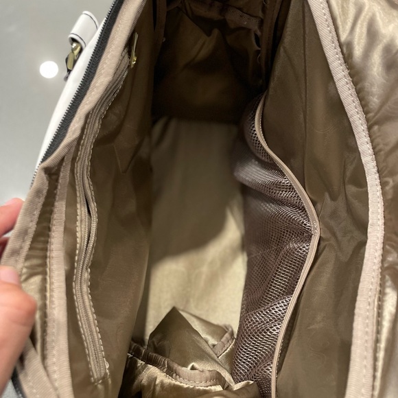 Jujube **NEW “Be Pumped” diaper bag - Picture 5 of 8